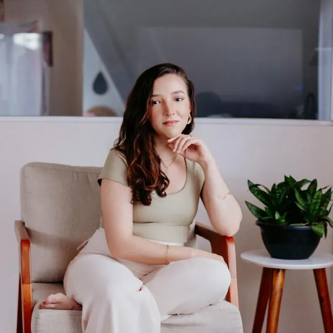 Psicóloga Fernanda Leite Ferreira - Atendimento Psicológico Online  